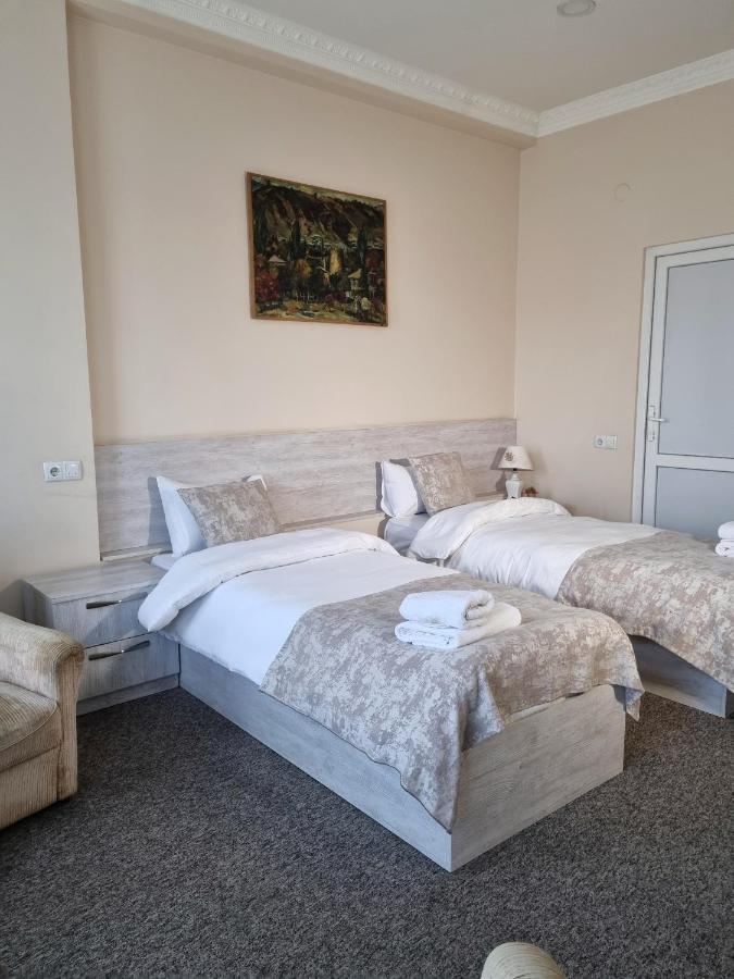 Rail Hotel Tiflis Exterior foto